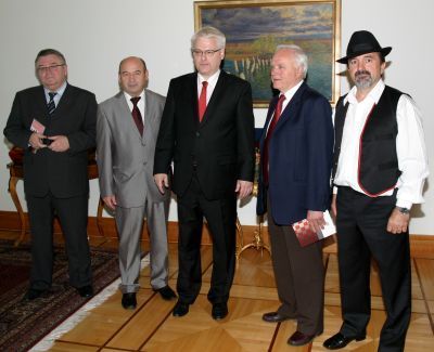 Teme i problemi Hrvata iz Vojvodine